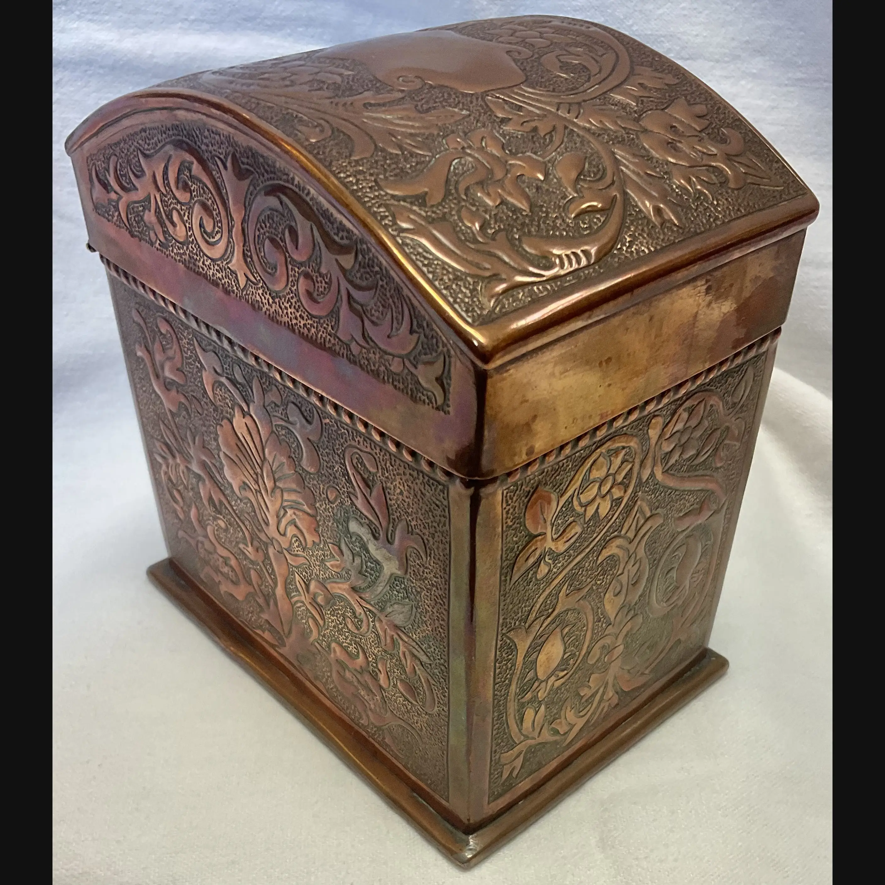 keswick school of industrial art ksia arts and crafts copper domed top lined caddy c1900
