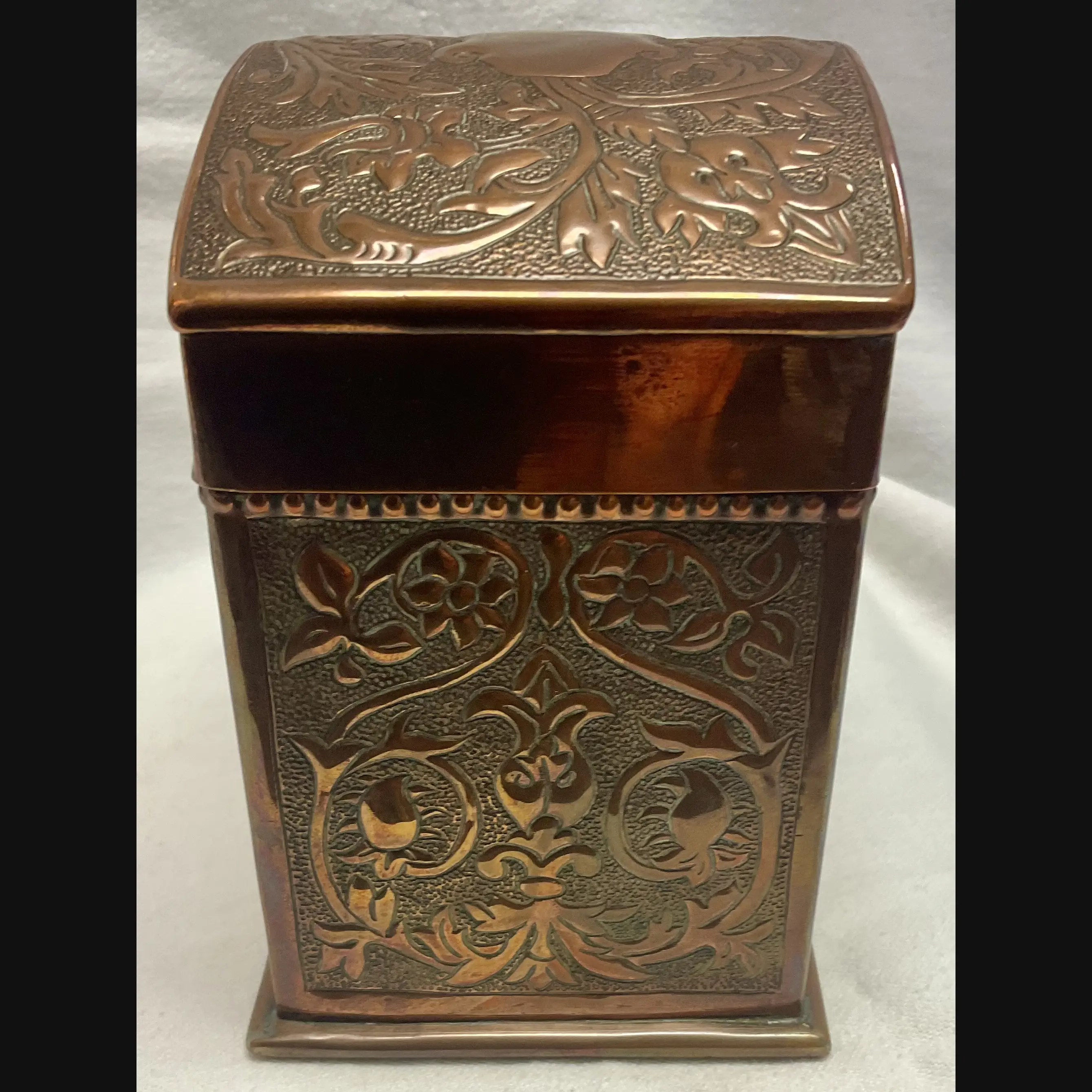 keswick school of industrial art ksia arts and crafts copper domed top lined caddy c1900