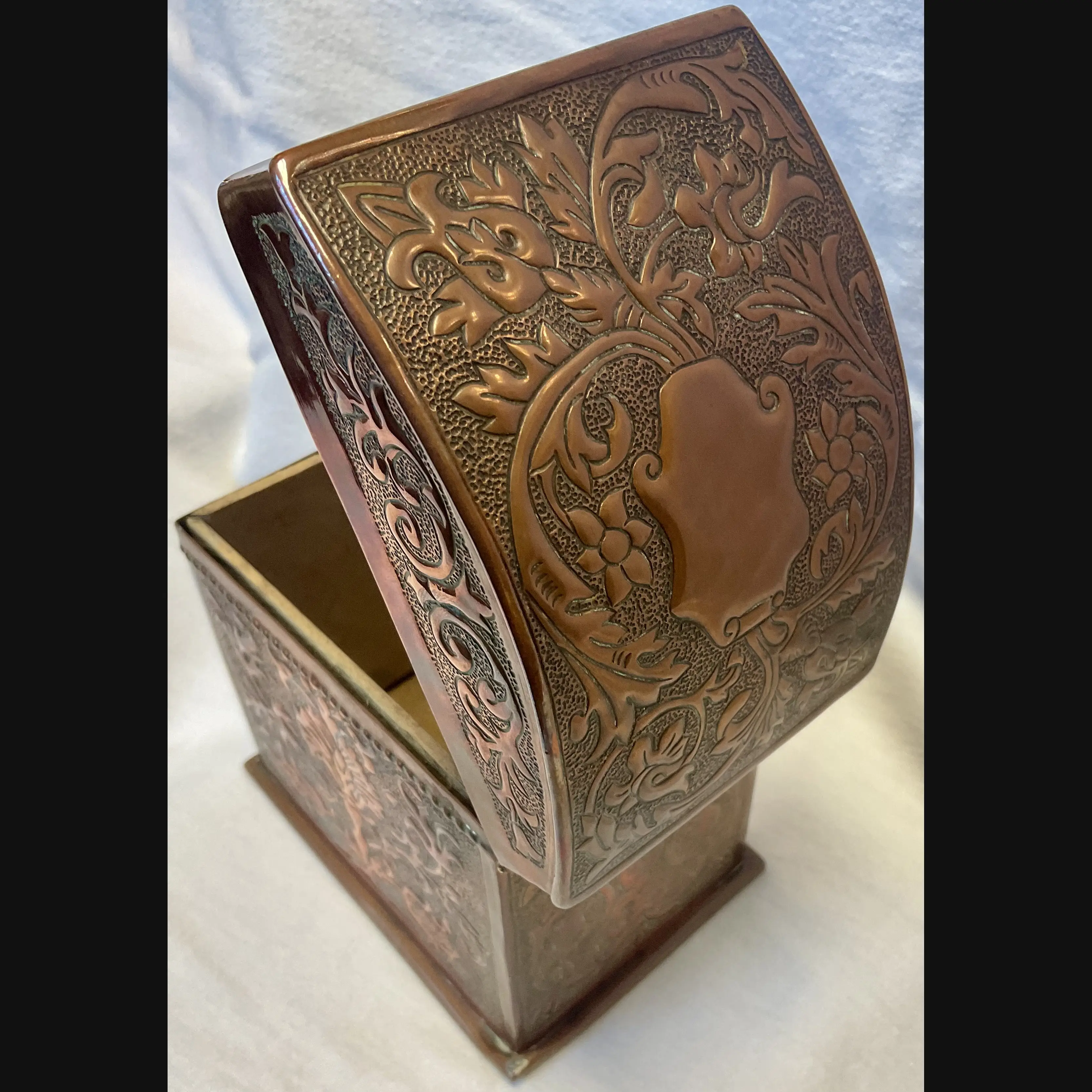 keswick school of industrial art ksia arts and crafts copper domed top lined caddy c1900