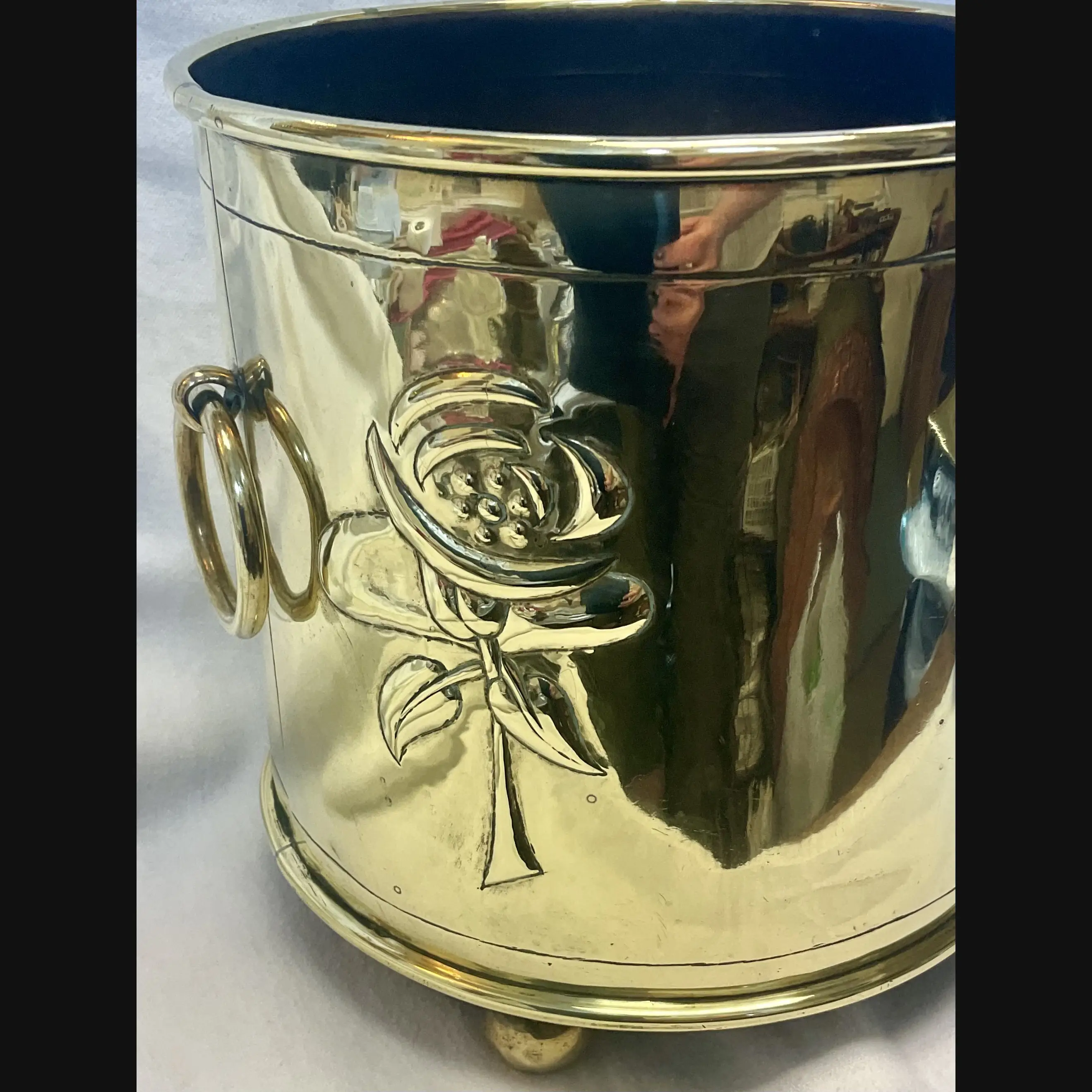 scottish arts and crafts glasgow rose circular planter with handles 1910