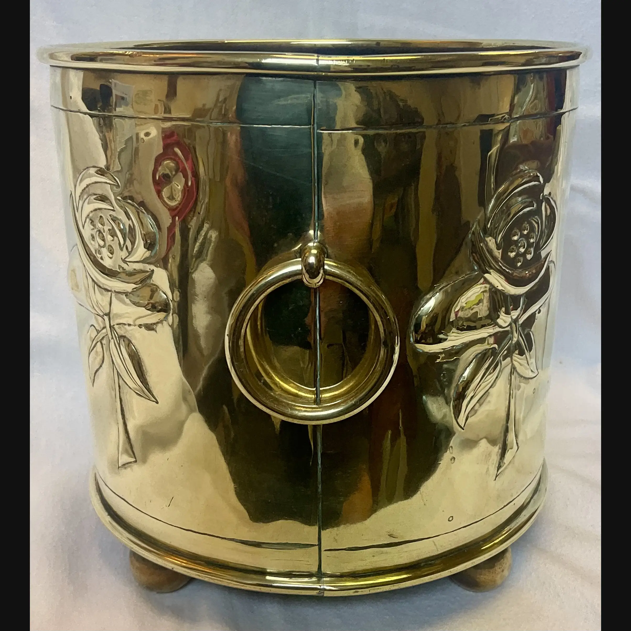 scottish arts and crafts glasgow rose circular planter with handles 1910
