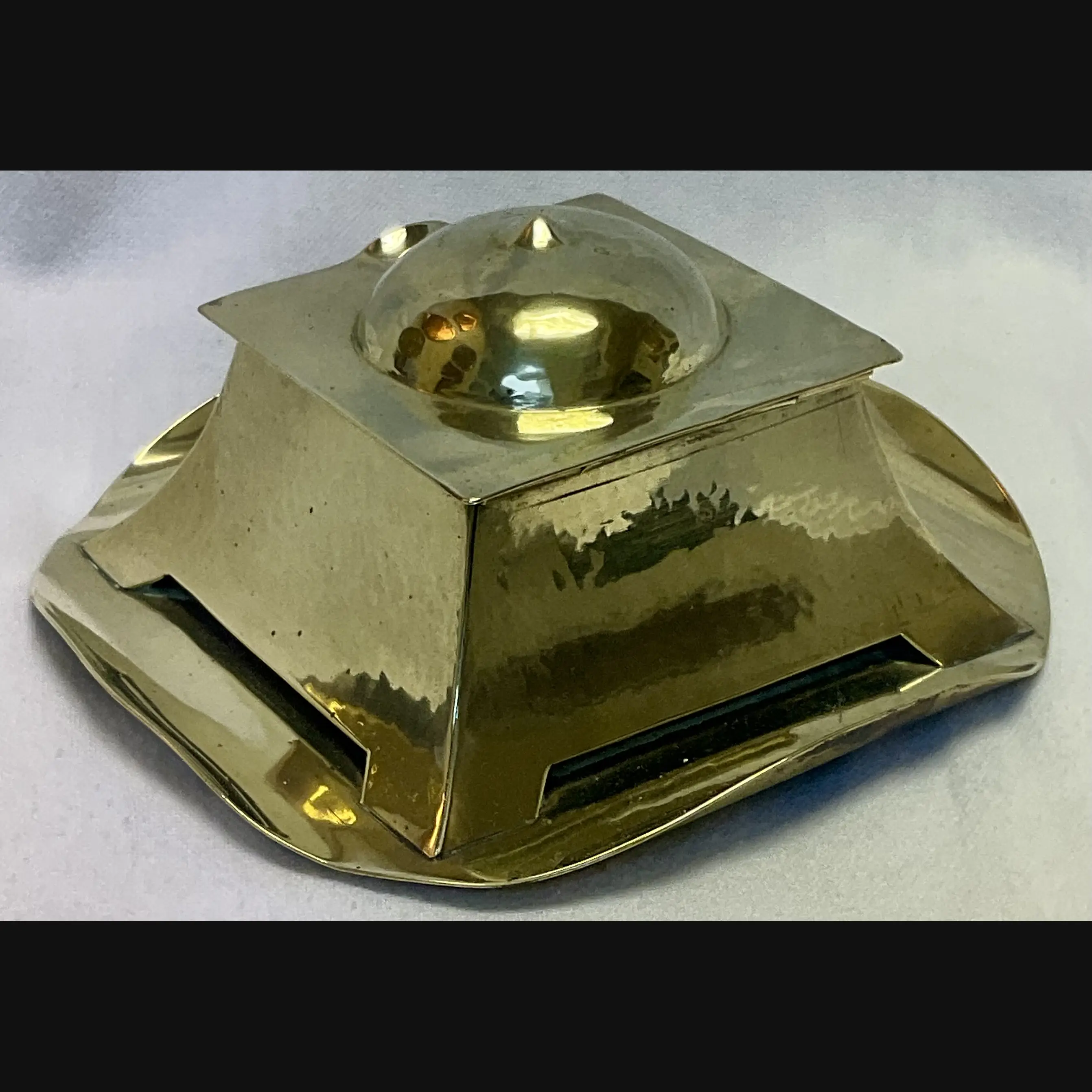 keswick school of industrial art ksia arts and crafts brass desk ink well with liner c1900