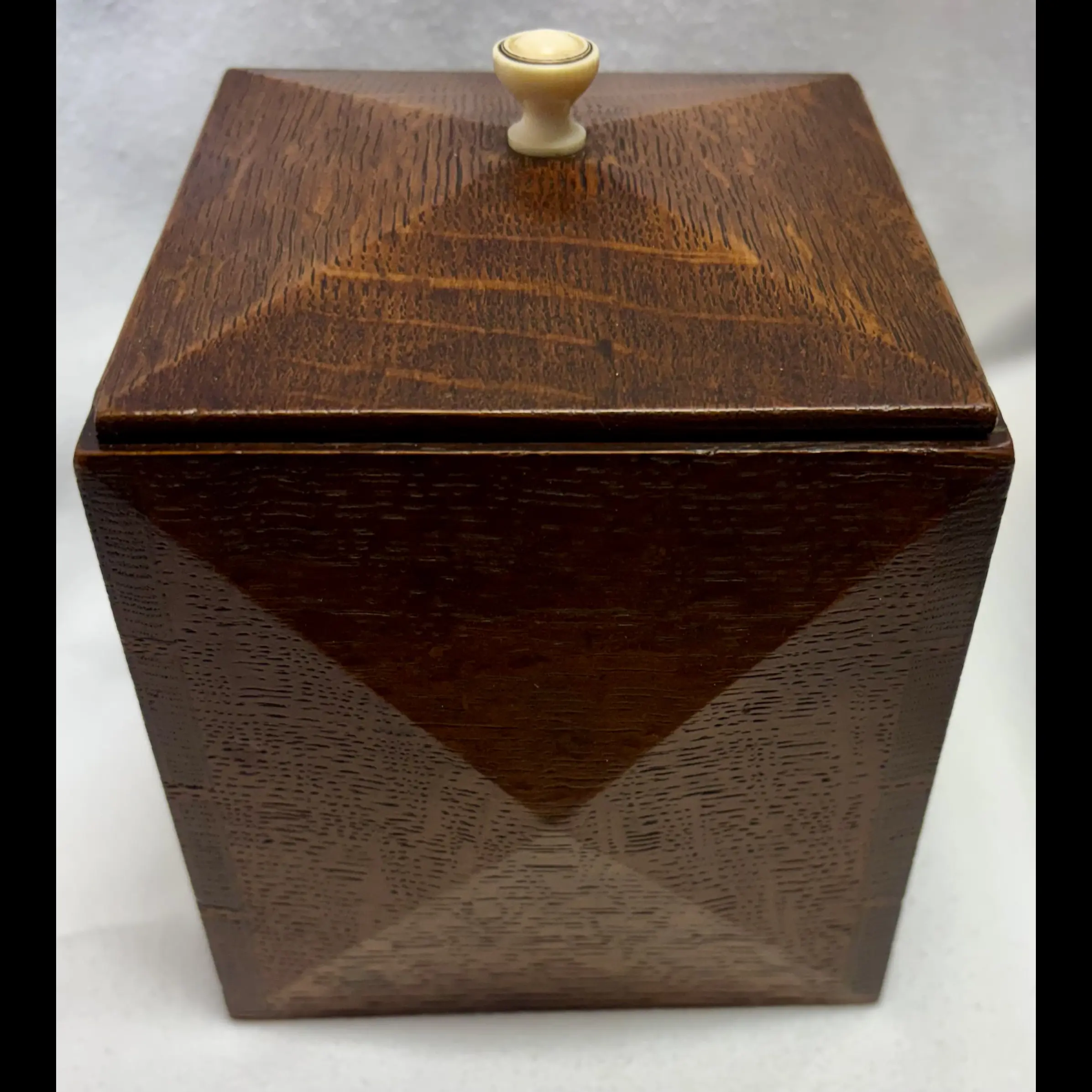 arthur simpson kendal handicrafts arts and crafts oak box tea caddy side
