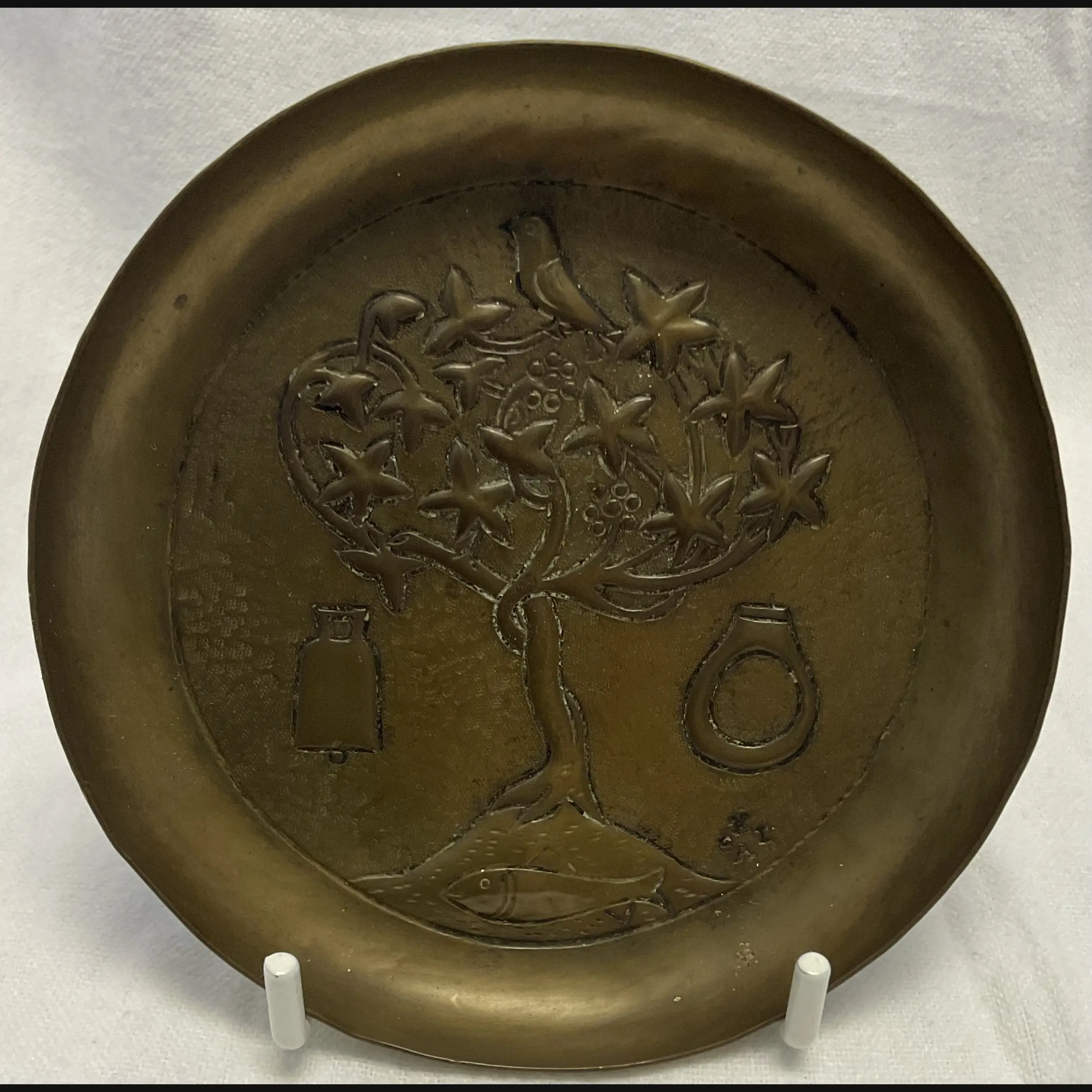 keswick school of industrial art ksia arts and crafts pin tray with the st kentigern crest