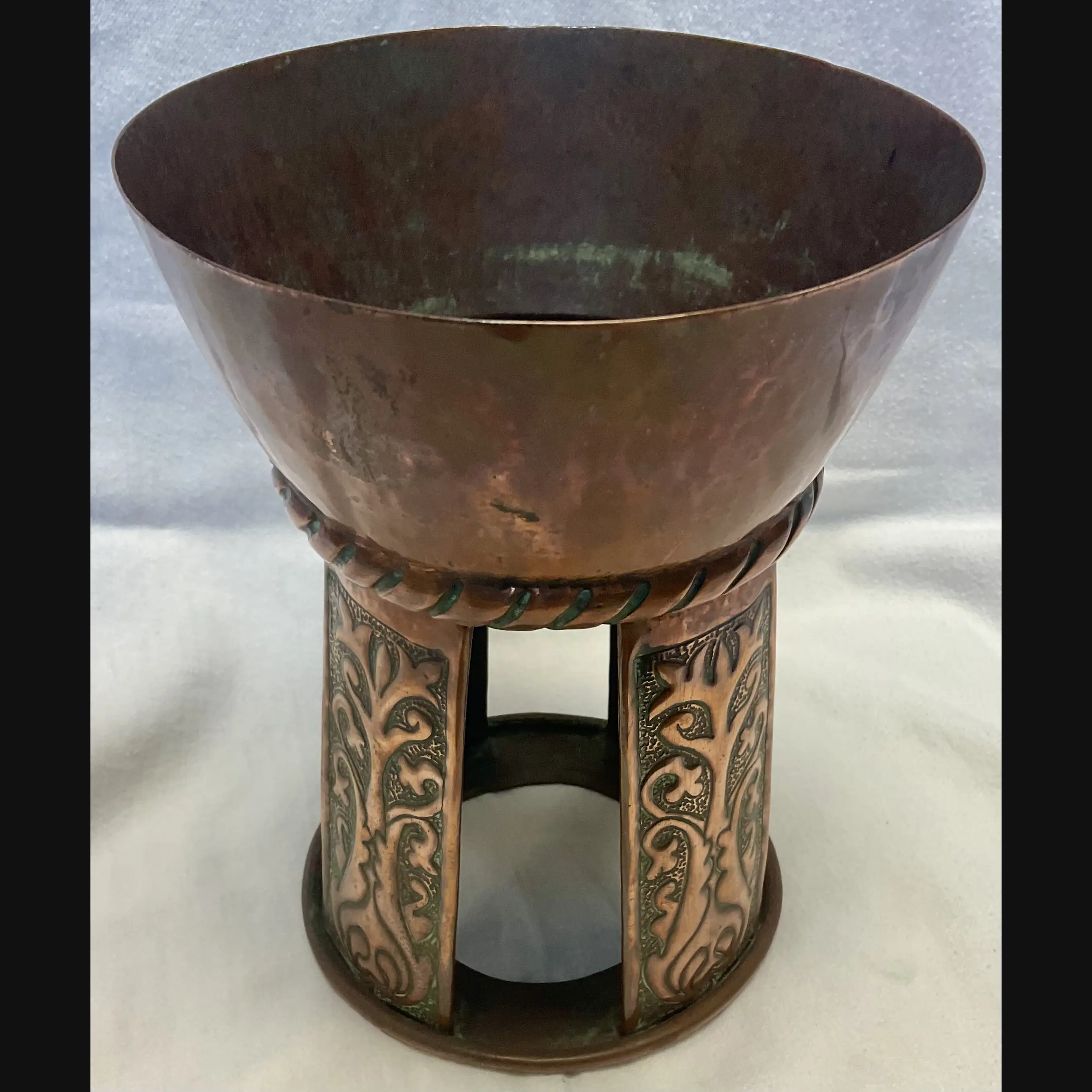 arts and crafts copper upright plant pot holder stand