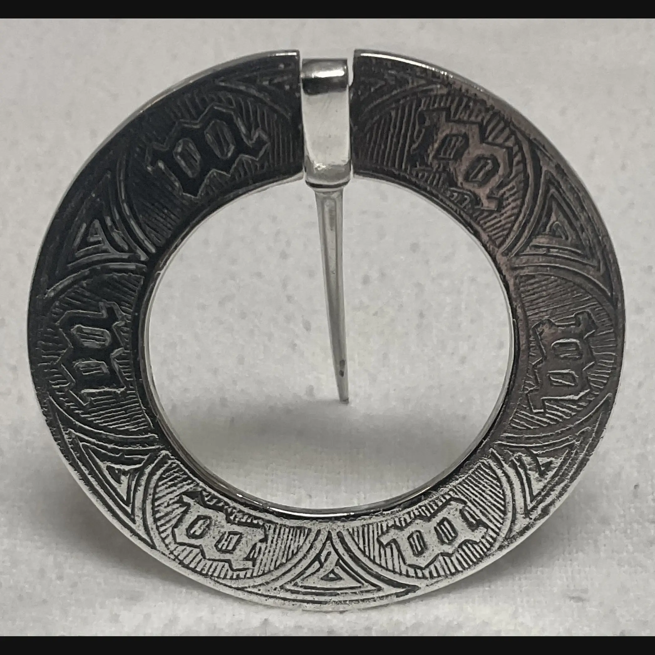 alexander ritchie iona celtic art scottish arts and crafts celtic revival silver m brooch