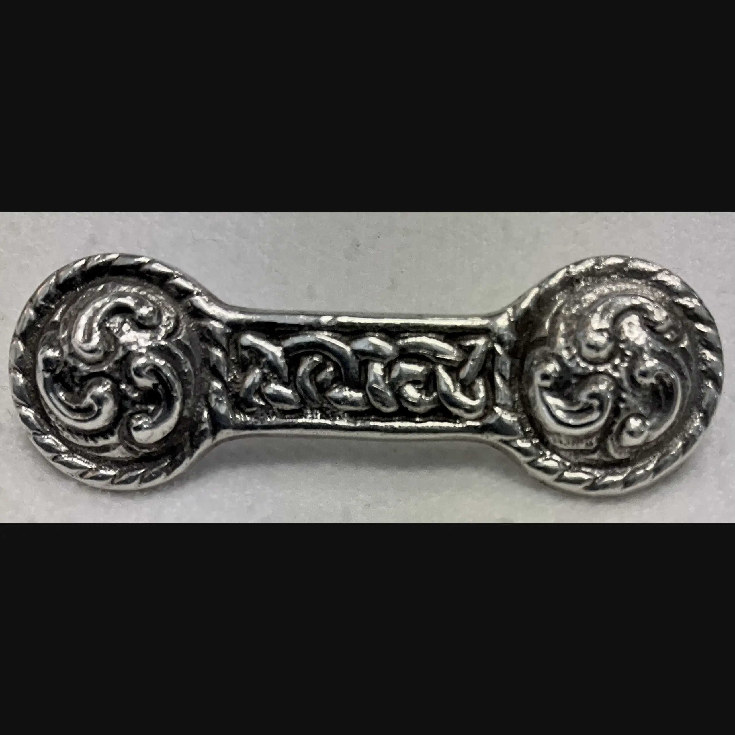 alexander ritchie iona celtic arts scottish arts and crafts celtic revival silver bar brooch