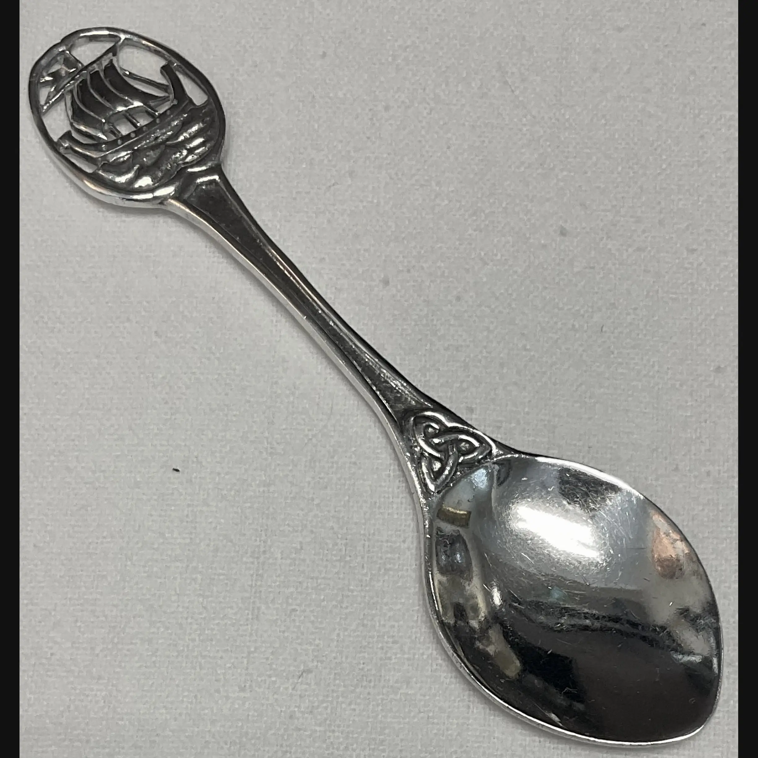 alexander ritchie iona celtic art scottish arts and crafts birkin topped silver spoon