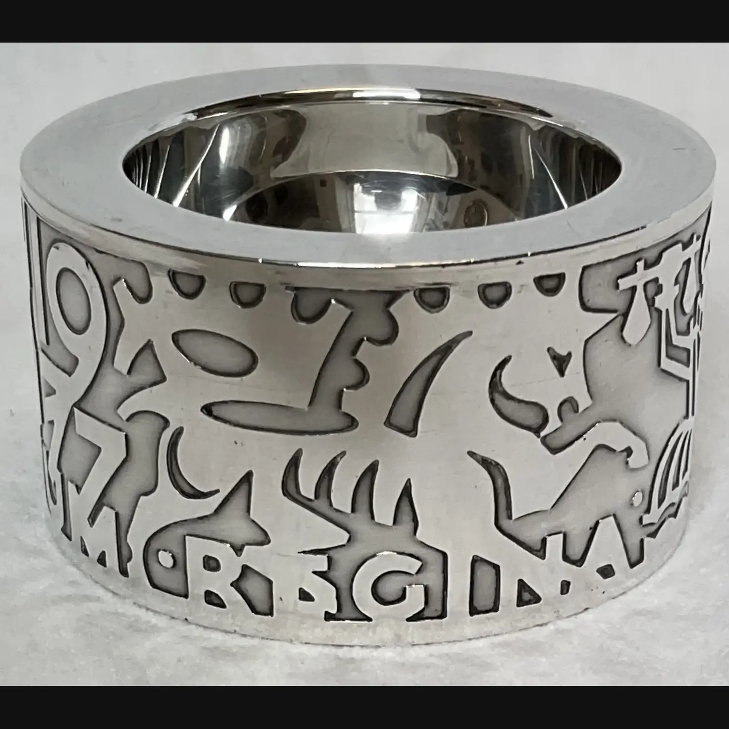 a styles designed salt for the 650th anniversary of the goldsmiths company 1977