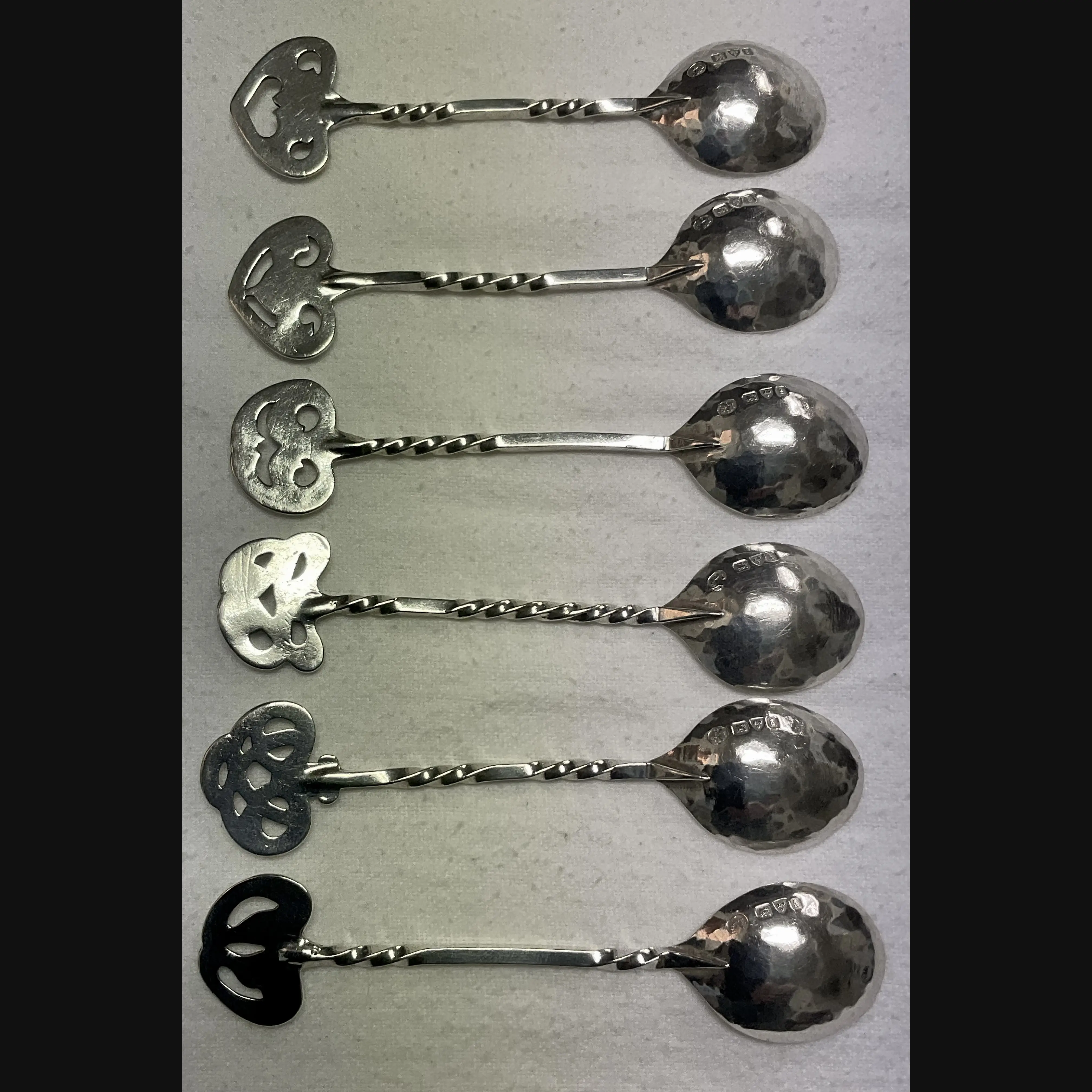 keswick school of industrial art ksia celtic topped twist stem silver spoons chester 1905 set