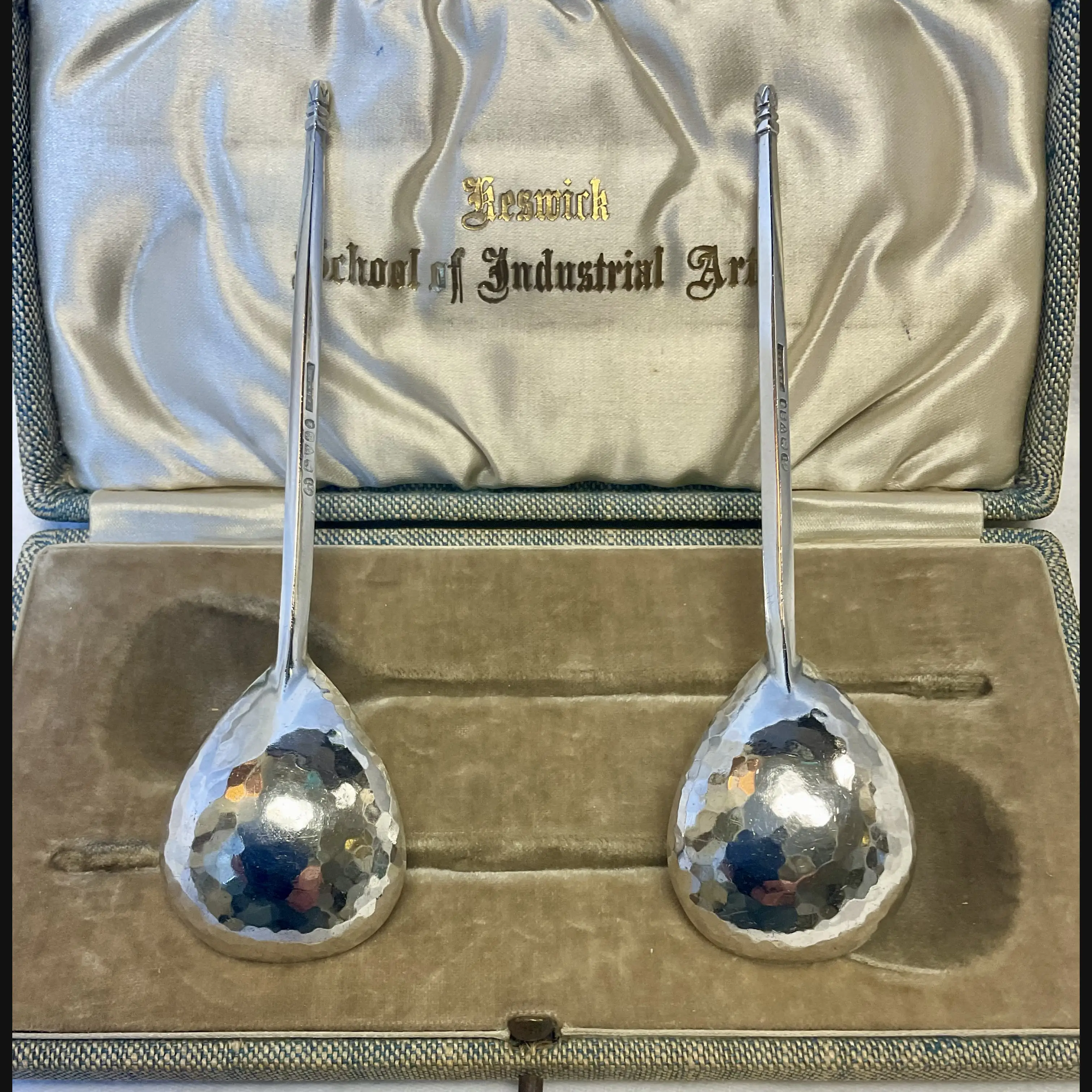 keswick school of industrial art ksia arts and crafts cased pair of silver serving spoons original silk lined fitted box