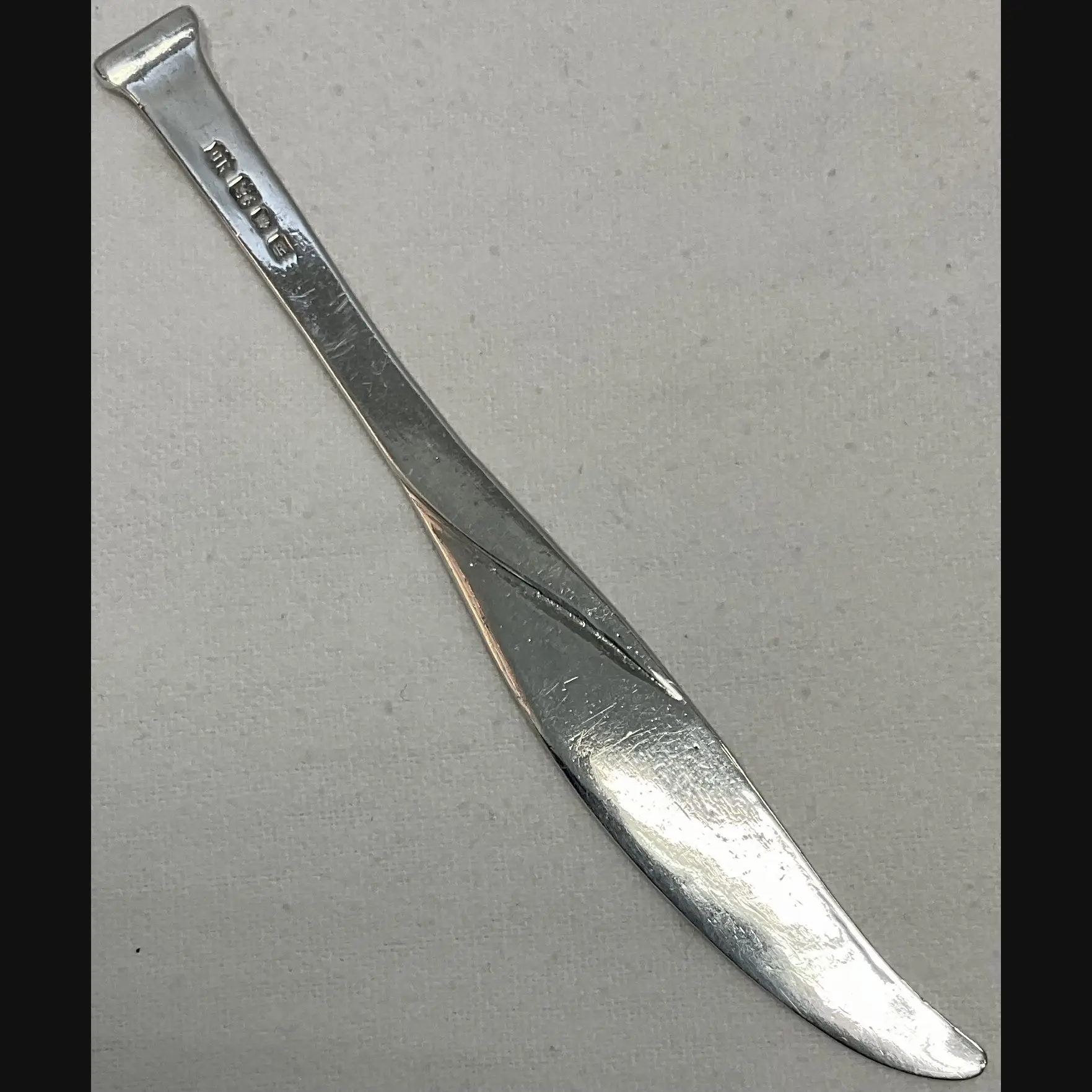 omar ramsden arts and crafts silver butter knife