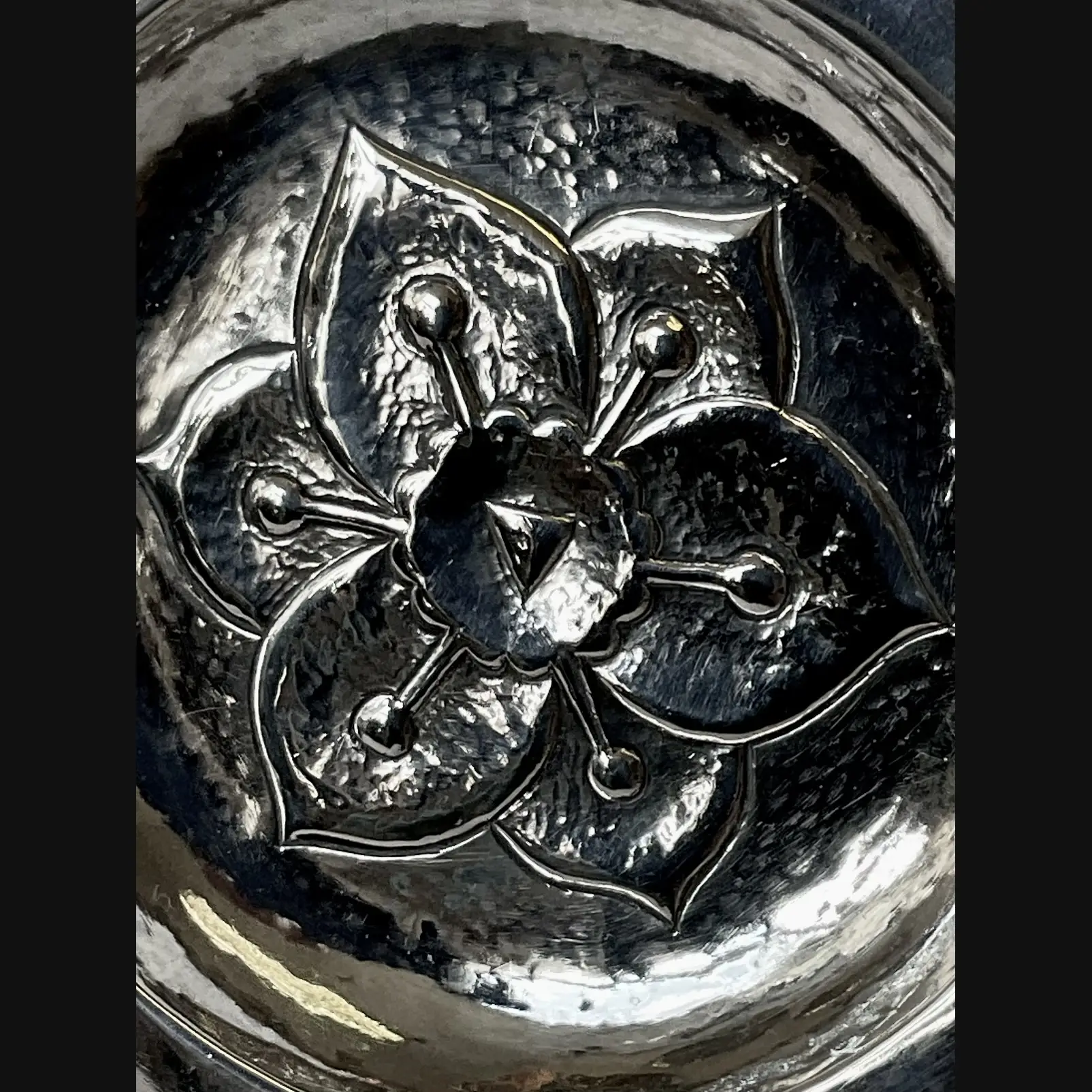 keswick school of industrial art ksia arts and crafts silver card tray chester 1908